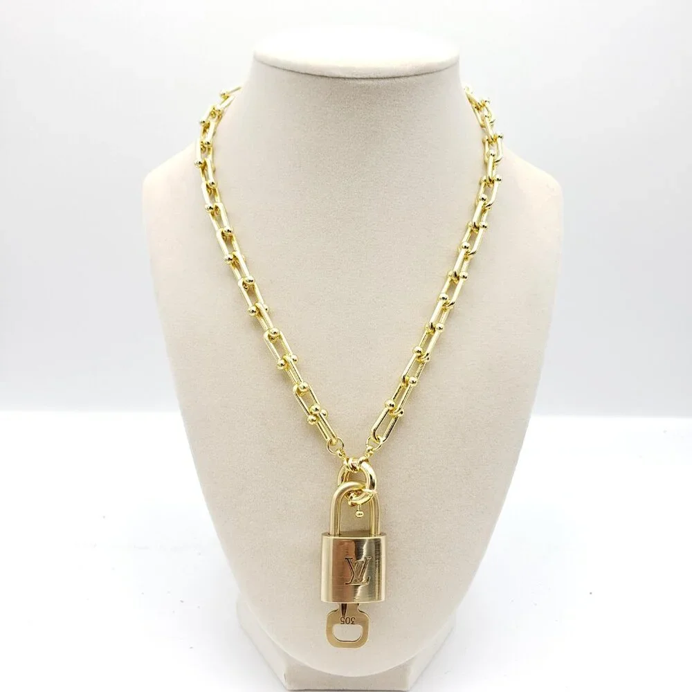 Authentic Louis Vuitton Gold Padlock Pendant w/Unbranded 18k Gold Plated Chain - Picture 14 of 14